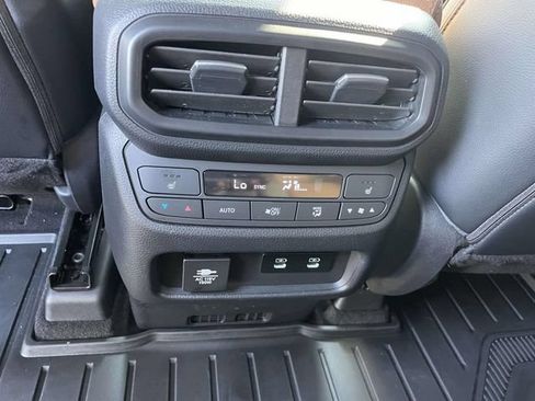 Used 2026 Honda Passport TrailSport Elite image 14