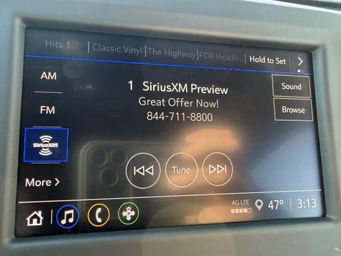 Used 2024 Chevrolet Equinox LT w/ LPO, Floor Liner Package image 20