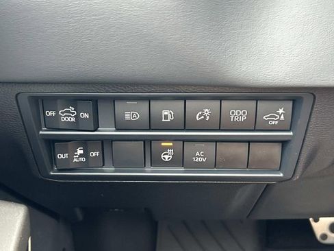 New 2026 Toyota Tundra Limited AWD/4WD image 34