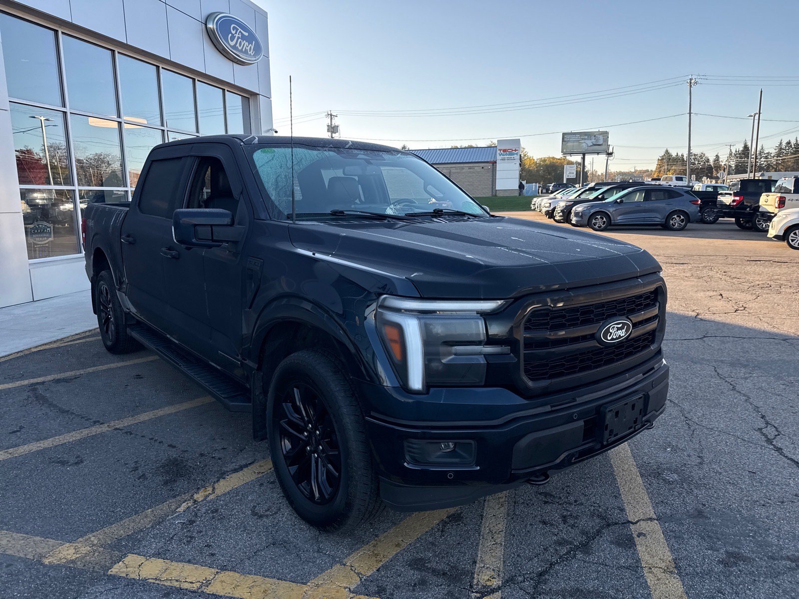Used 2025 Ford F150 Lariat w/ Equipment Group 501A Mid AWD/4WD image 8