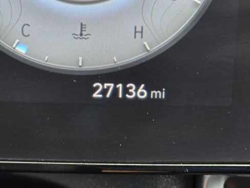 Used 2025 Hyundai Elantra SEL image 26