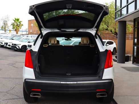 Used 2017 Cadillac XT5 FWD image 22