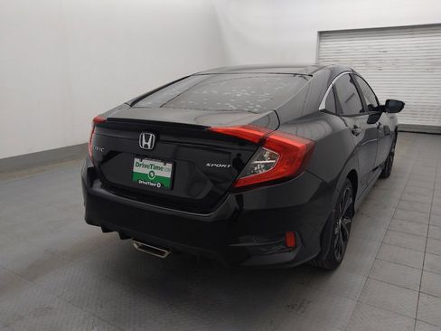 Used 2019 Honda Civic Sport image 9