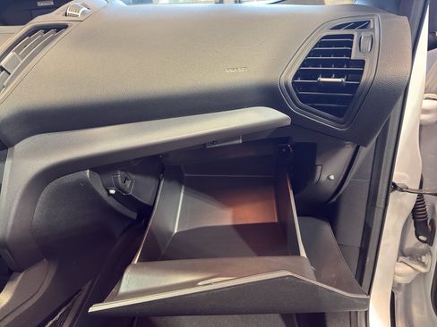 Used 2018 Ford Escape SE FWD image 25