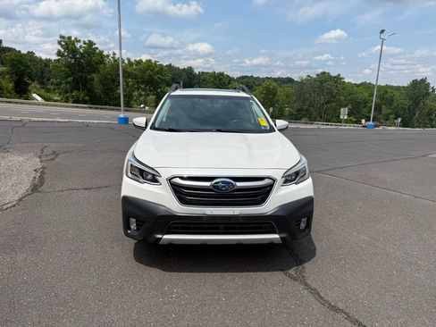 Used 2020 Subaru Outback Limited XT AWD/4WD image 3
