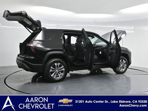 New 2026 Chevrolet Equinox LT w/ Convenience Package II image 4