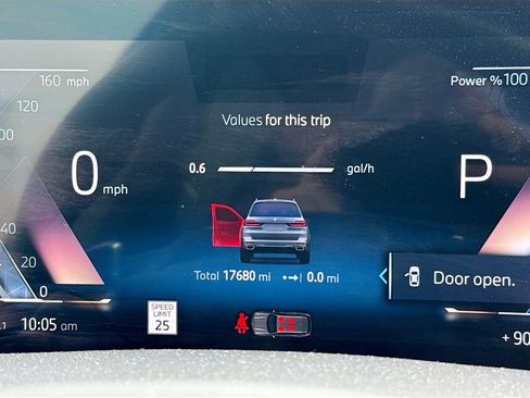 Used 2025 BMW X7 xDrive40i AWD/4WD image 44