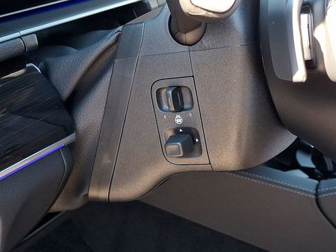 Certified 2025 Mercedes-Benz GLE 350 GLE 350 image 26