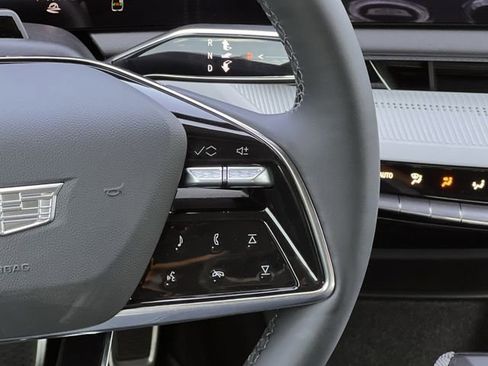 New 2026 Cadillac Optiq Sport 1 image 13