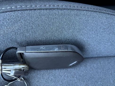 Used 2025 Kia K4 LXS FWD image 23