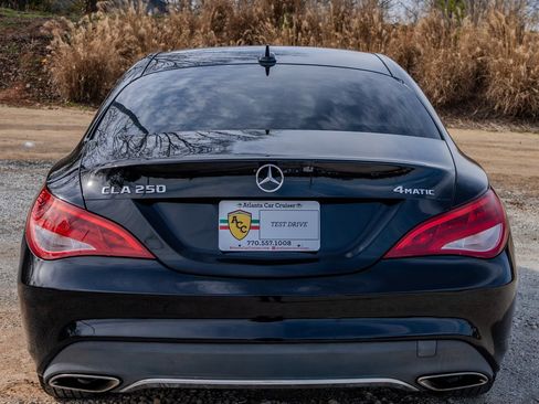 Used 2018 Mercedes-Benz CLA 250 4MATIC image 4