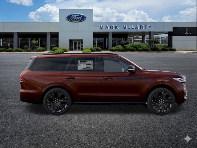 New 2027 Lincoln Navigator Reserve w/ Jet Appearance Package AWD/4WD image 5