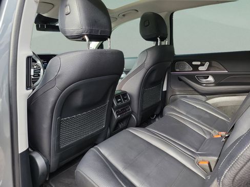 Used 2023 Mercedes-Benz GLS 450 4MATIC image 6