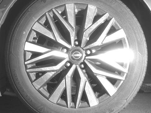 Used 2025 Nissan Altima 2.5 SV image 14