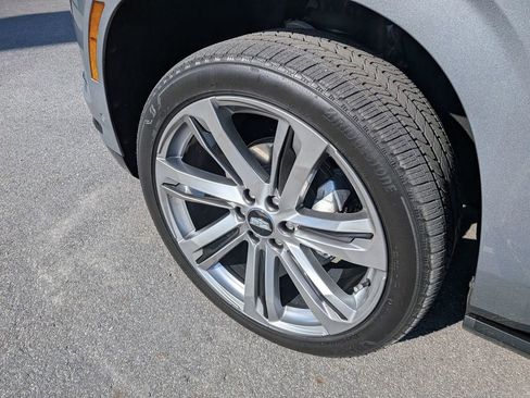 Used 2025 Cadillac Escalade Sport w/ Touring Package AWD/4WD image 3