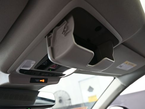 Used 2023 Honda Accord EX-L image 28