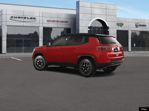 New 2026 Jeep Compass Trailhawk w/ Sun, Sound & Navigation Group AWD/4WD image 4
