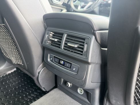 Used 2019 Audi Q7 3.0T Premium w/ Convenience Package AWD/4WD image 26
