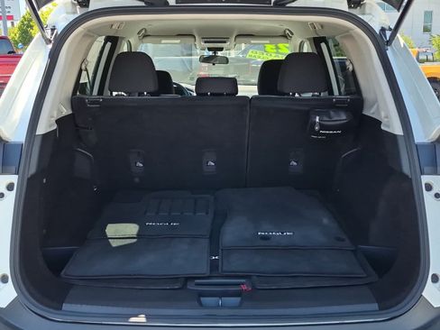Used 2023 Nissan Rogue SV AWD/4WD image 20