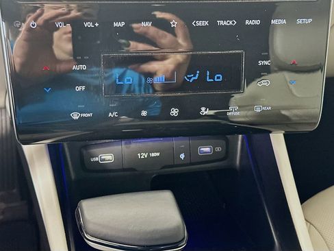 Certified 2024 Hyundai Tucson SEL w/ Convenience Package image 16