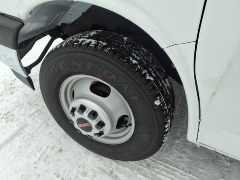 New 2025 GMC Savana 3500 Extended w/ Power Convenience Package image 7