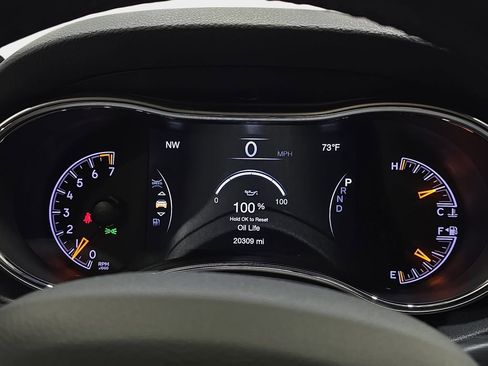 Used 2020 Jeep Grand Cherokee Laredo w/ Quick Order Package 2BN North image 22