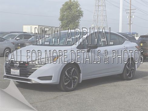 Certified 2025 Nissan Versa SR w/ Trunk Package image 1