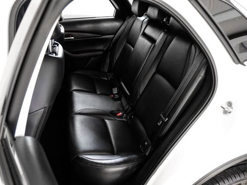 Used 2021 MAZDA CX-30 FWD 2.5 S w/ Premium Package image 39