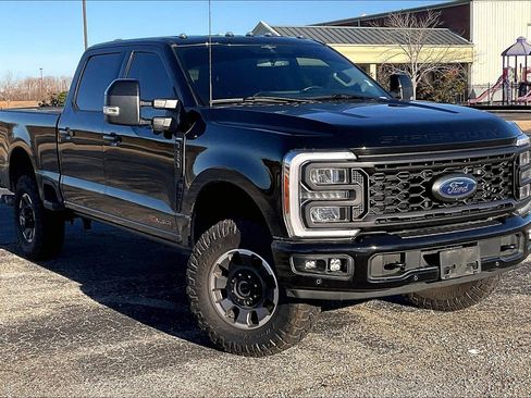 Used 2023 Ford F250 Lariat w/ Lariat Ultimate Package image 1