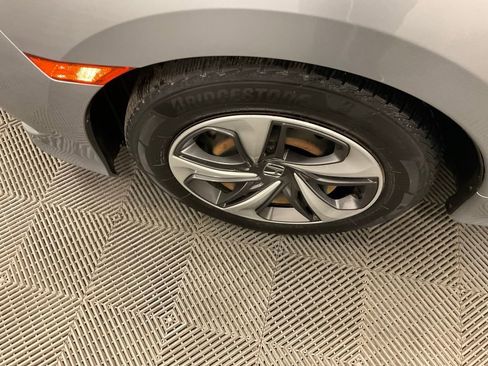 Used 2019 Honda Civic LX image 9