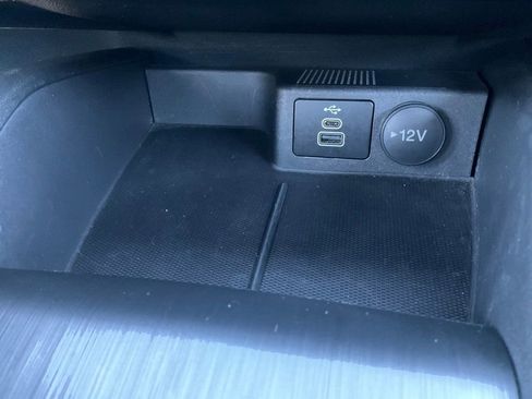 Used 2024 Ford Escape ST-Line w/ Tech Pack #1 image 39