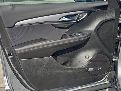 New 2025 Buick Envision Sport Touring image 10