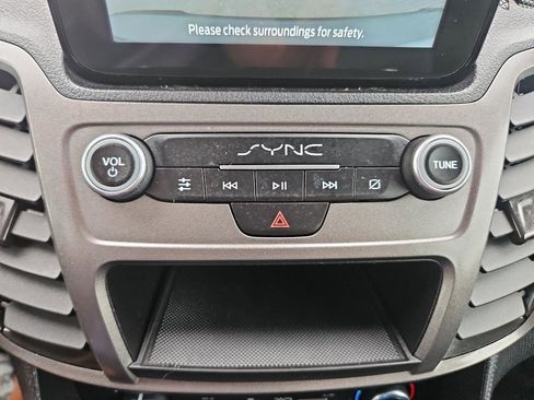 Used 2022 Ford Transit Connect XL FWD image 20