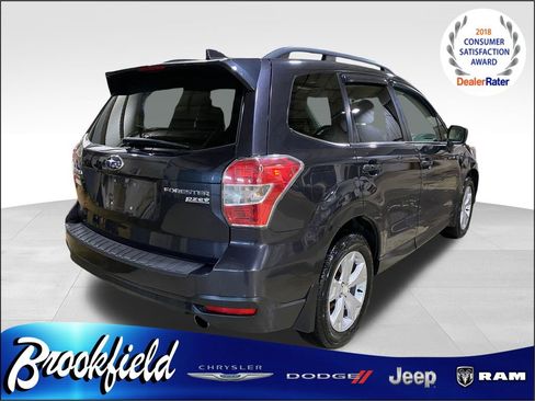 Used 2016 Subaru Forester 2.5i Limited AWD/4WD image 8