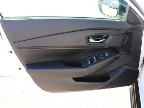 Used 2023 Honda Accord Sport image 10