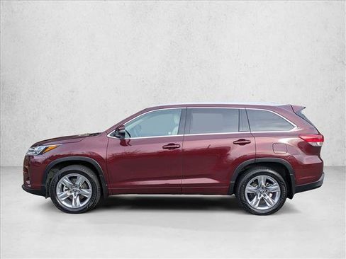 Used 2018 Toyota Highlander Limited image 9