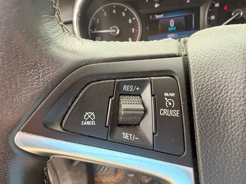 Used 2019 Buick Encore Essence AWD/4WD image 11