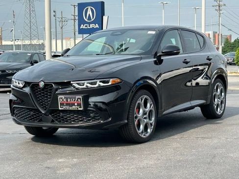 Used 2024 Alfa Romeo Tonale Ti AWD/4WD image 5