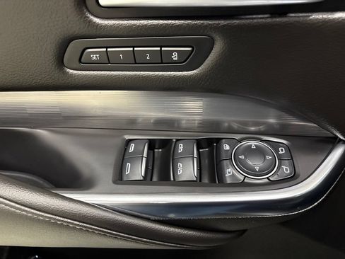 Used 2024 Cadillac XT4 Premium Luxury w/ Technology Package AWD/4WD image 15