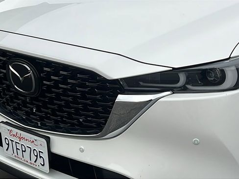 Certified 2025 MAZDA CX-5 AWD 2.5 S w/ Premium Plus Pkg image 4