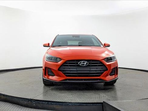 Used 2020 Hyundai Veloster 2.0 image 12