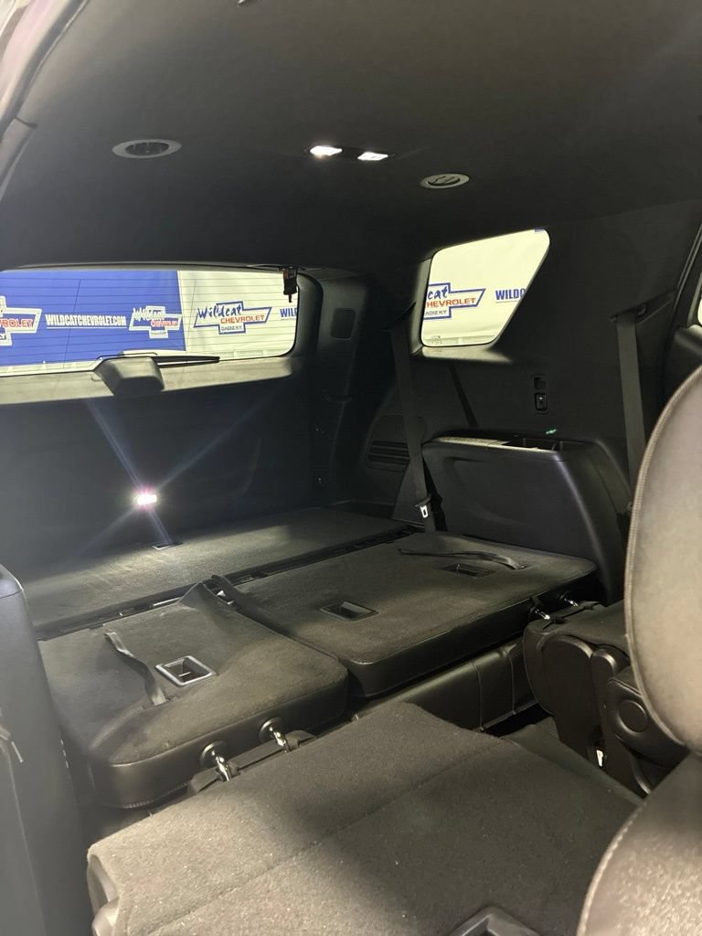 Used 2022 Chevrolet Traverse RS w/ LPO, Floor Liner Package FWD image 46