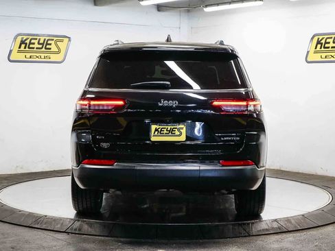 Used 2022 Jeep Grand Cherokee L Limited RWD image 3
