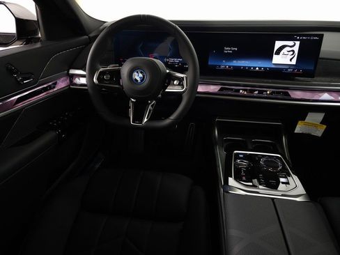New 2025 BMW i7 eDrive50 w/ M Sport Package image 15