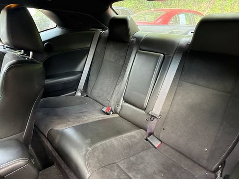 Used 2021 Dodge Challenger R/T Scat Pack RWD image 13