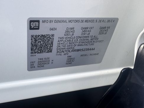 Used 2024 Chevrolet Equinox EV LT AWD/4WD image 31