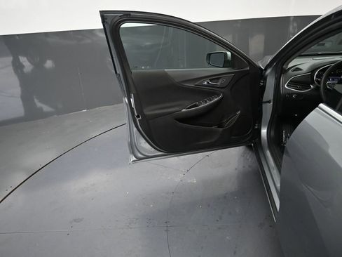 Used 2023 Chevrolet Malibu LT image 25