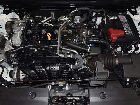 Used 2025 Nissan Altima 2.5 SV FWD image 28