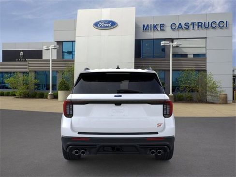 New 2026 Ford Explorer ST w/ Sun And Sound Package image 5