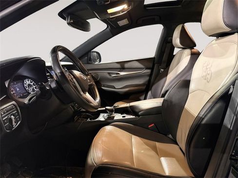 Used 2023 INFINITI QX55 Luxe w/ Cargo Package image 9